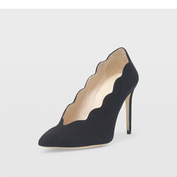 Club Monaco Shoes - 🌟 Club Monaco 🌟 scallop suede heels
